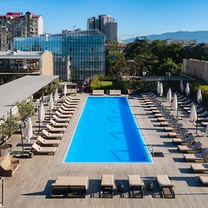- By Ihg 4*, Tbilisi Georgien