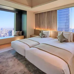 Отель The Royal Park Iconic Shiodome